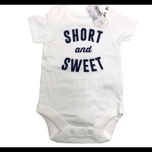 Children’s Place 0-3M white bodysuit oneZ